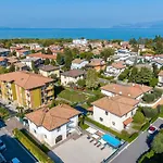 Villa Azdora